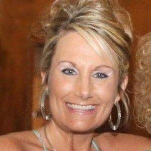 Meet your Posher, Connie